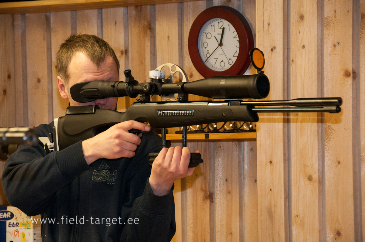 Andres Mikfelt, Weihrauch HW 97 KT, Hawke SideWinder 8-32x56, JSB Exact Express 4.52